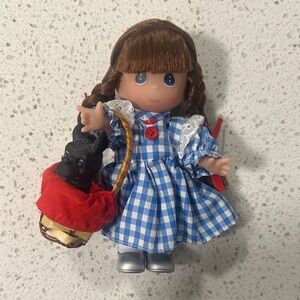 Doll- Dorothy Wizard of Oz